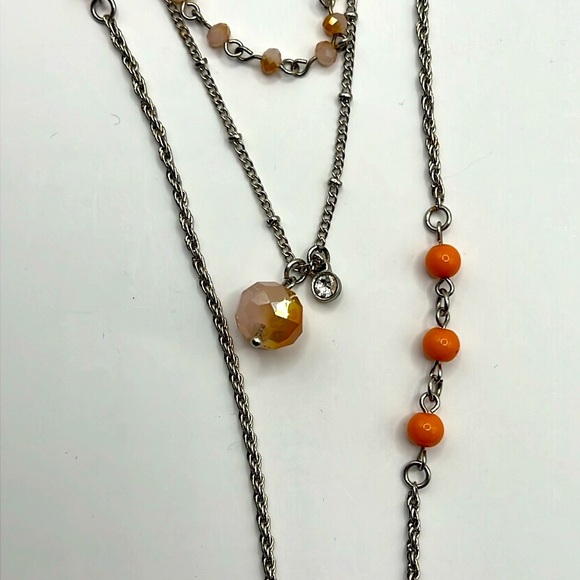 Multi Chain Peach Beaded Necklace. - Picture 6 of 6